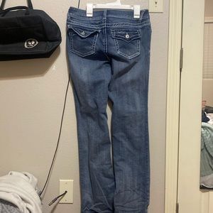 wallflower feisty curvy low rise jeans